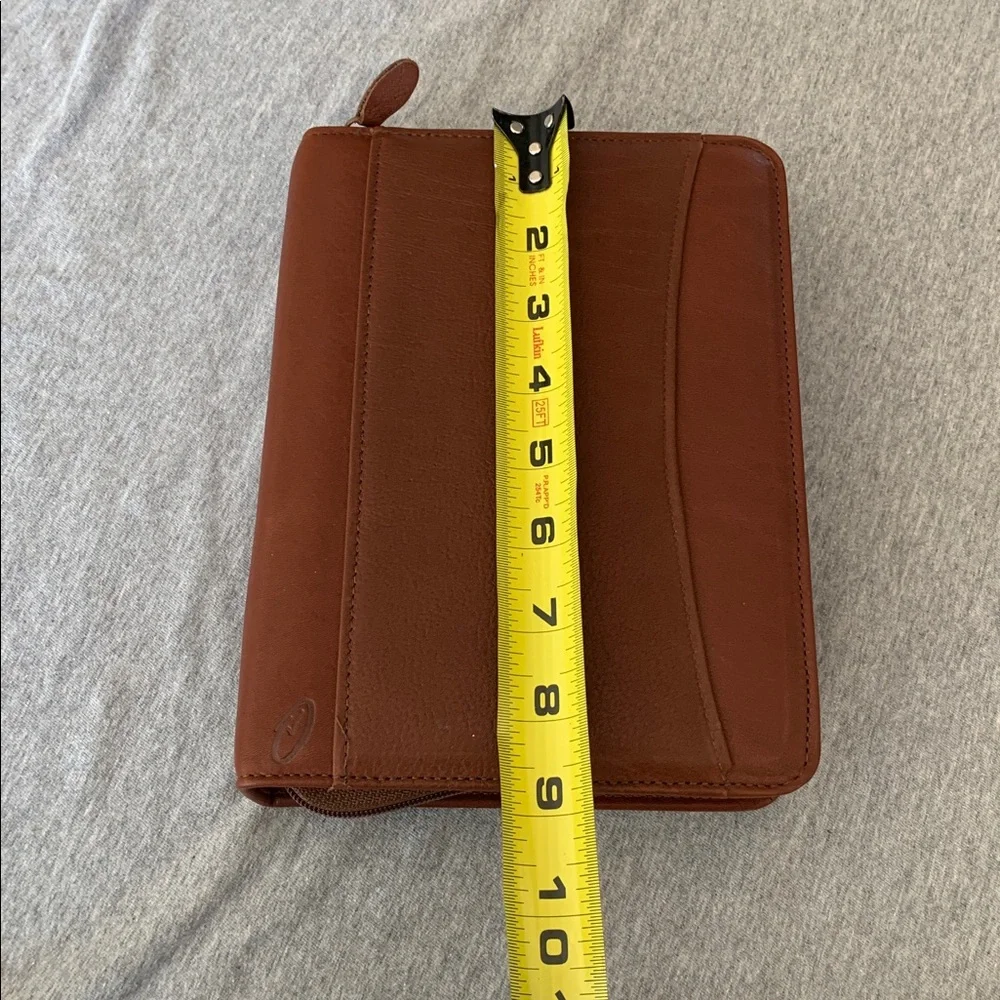 Leather At-A-Glance Organizer